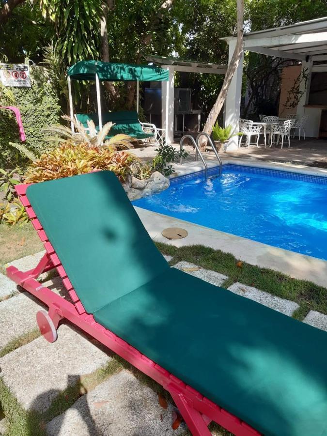 Villa Carolina Bed And Breakfast プエルト・プラタ エクステリア 写真